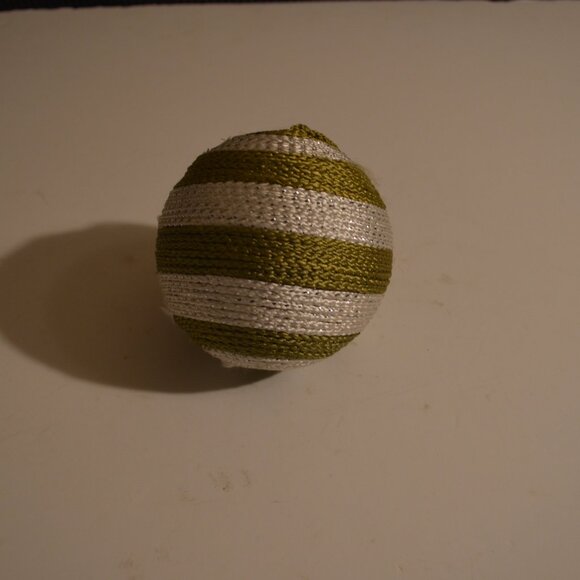 Holiday Ornament Handmade Green-white-Silver Yarn Cord Wrapped Around Ball 4'h - Picture 4 of 4